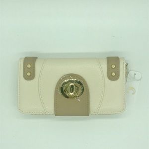 Charming Charlie Wallet